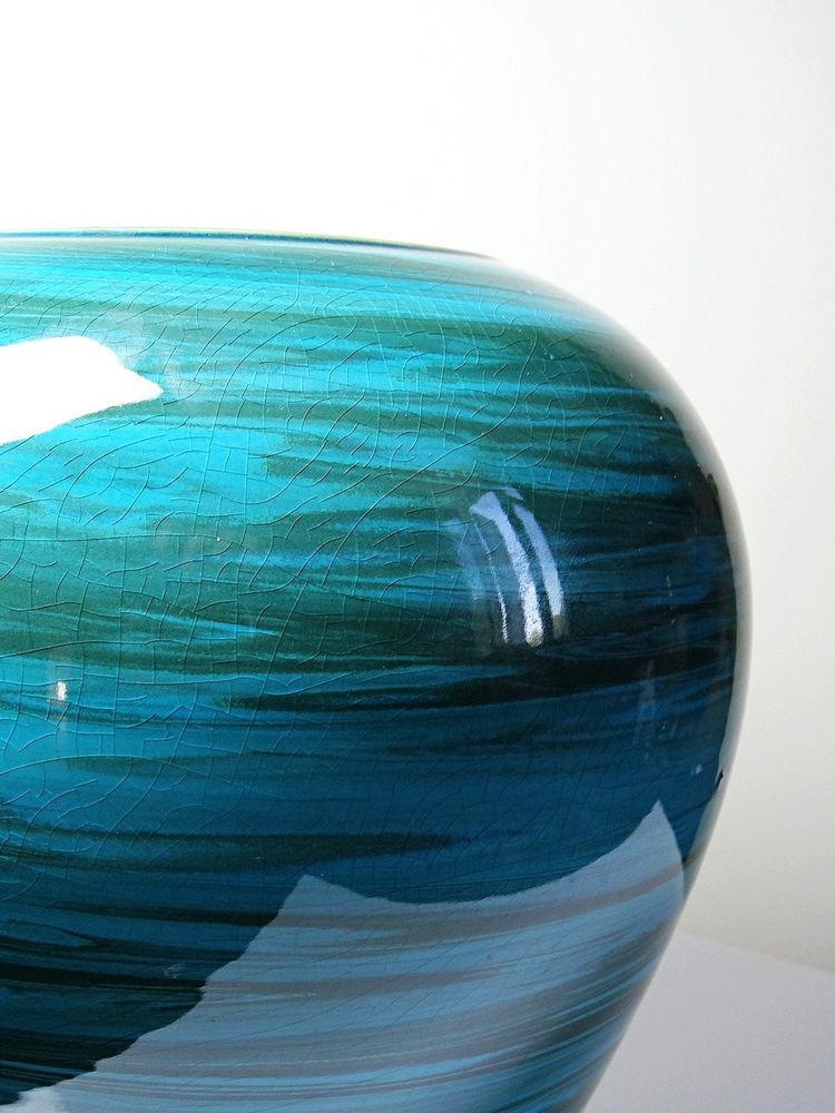 Grande vaso in ceramica a terre miste, smalto verde malachite, anni ’50-’70