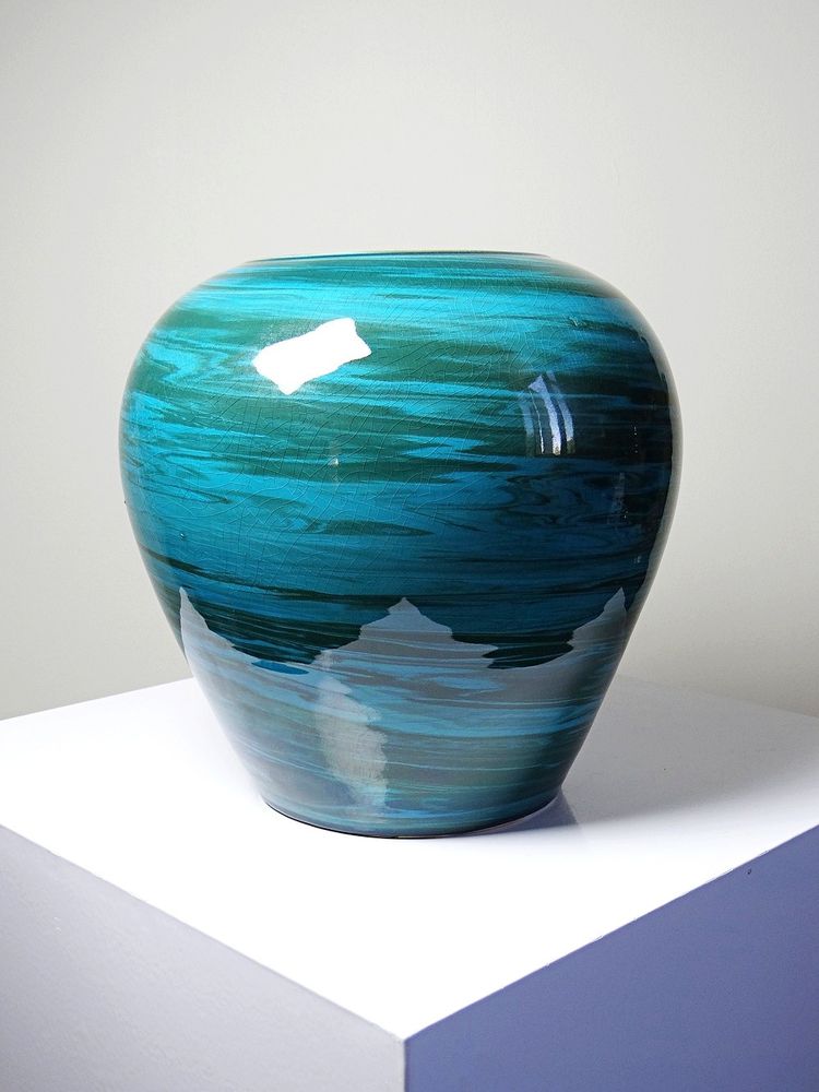 Grande vaso in ceramica a terre miste, smalto verde malachite, anni ’50-’70