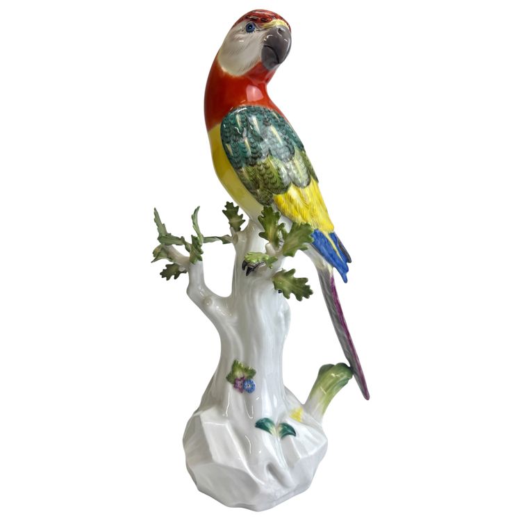 Meissen - Figure en porcelaine Perroquet sur un tronc