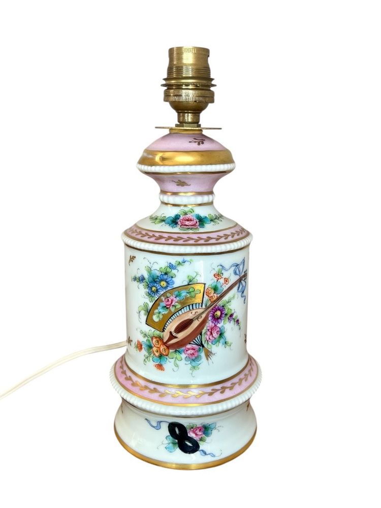 Pair of porcelain lamps