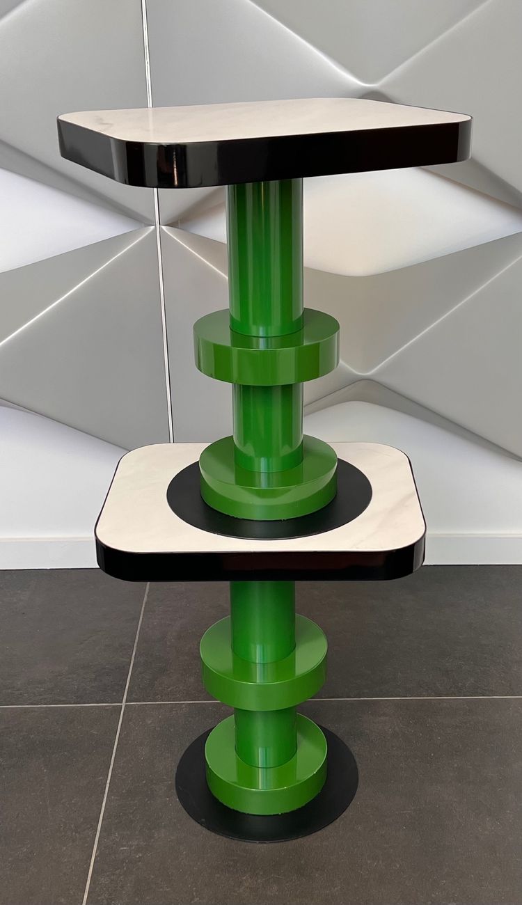 Couchtisch im Stil von Ettore Sottsass, nach 2000