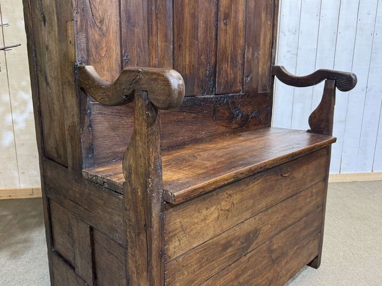 Meuble d'entrée, vestiaire breton en chêne et châtaignier 19ème 