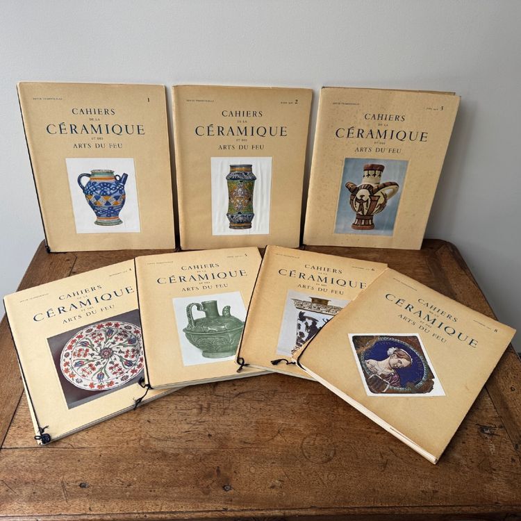 7 Notebooks on Ceramics and the Arts of Fire in a box