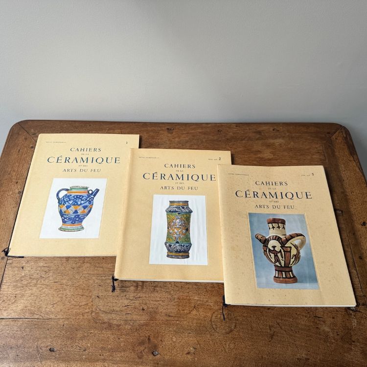 7 Notebooks on Ceramics and the Arts of Fire in a box