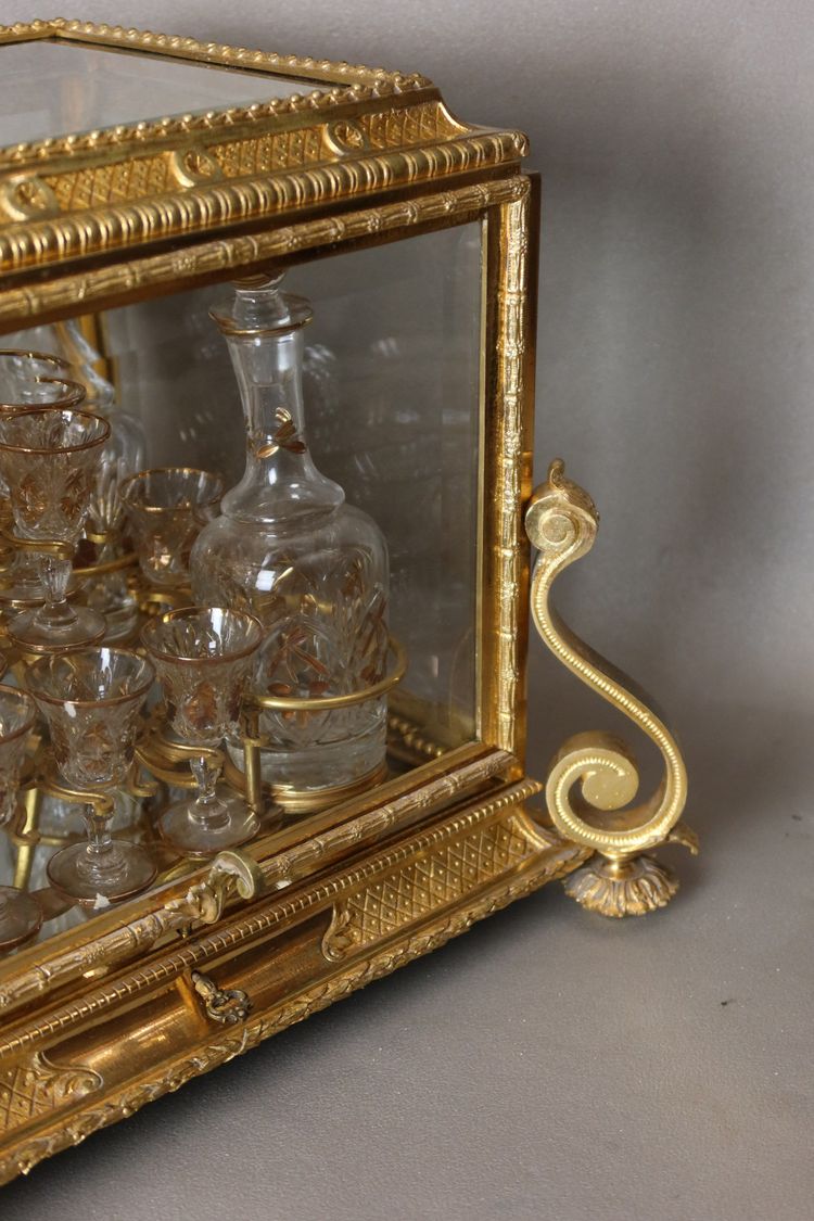 cave à liqueur en bronze doré