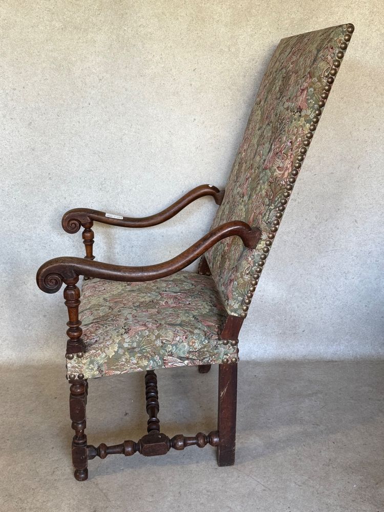 Fauteuil de style LOUIS XIII