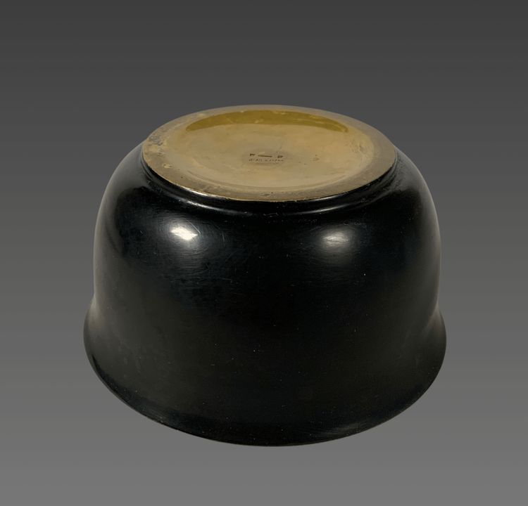 Jean DUNAND (1877-1942). Art Deco lacquered bronze bowl