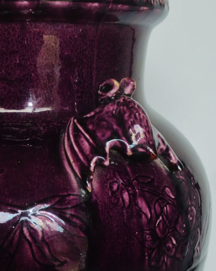 Art Nouveau vase in Longwy earthenware.