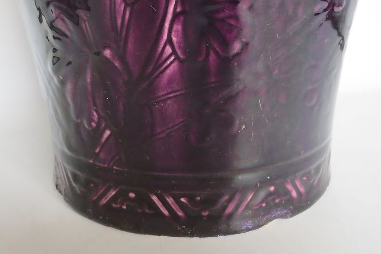 Art Nouveau vase in Longwy earthenware.
