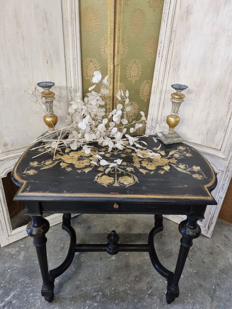Napoleon III table, 19th century