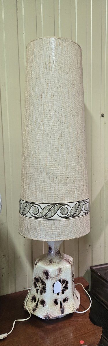 Very large ceramic lamp/floor lamp from the Art Deco period