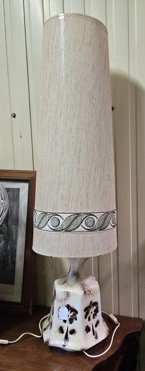 Very large ceramic lamp/floor lamp from the Art Deco period
