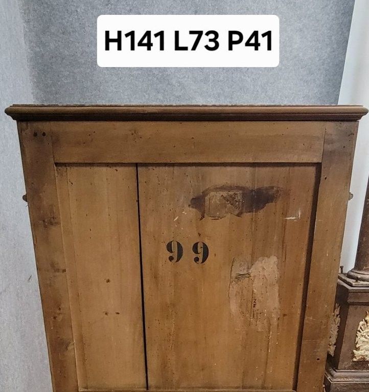 Wochensekretär aus Nussbaumholz – Louis-Philippe-Zeit, 19. Jahrhundert