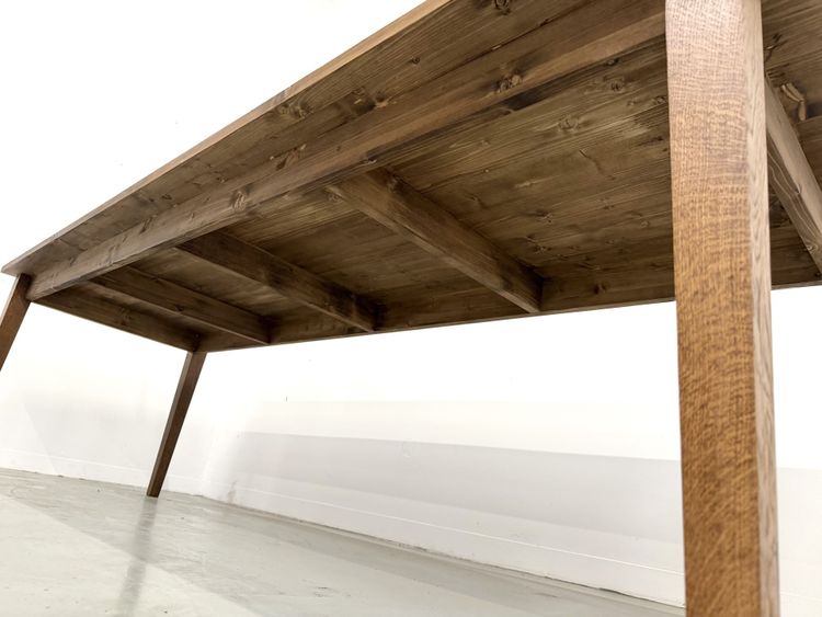 Bauernhoftisch mit konischen Beinen, L 260 cm