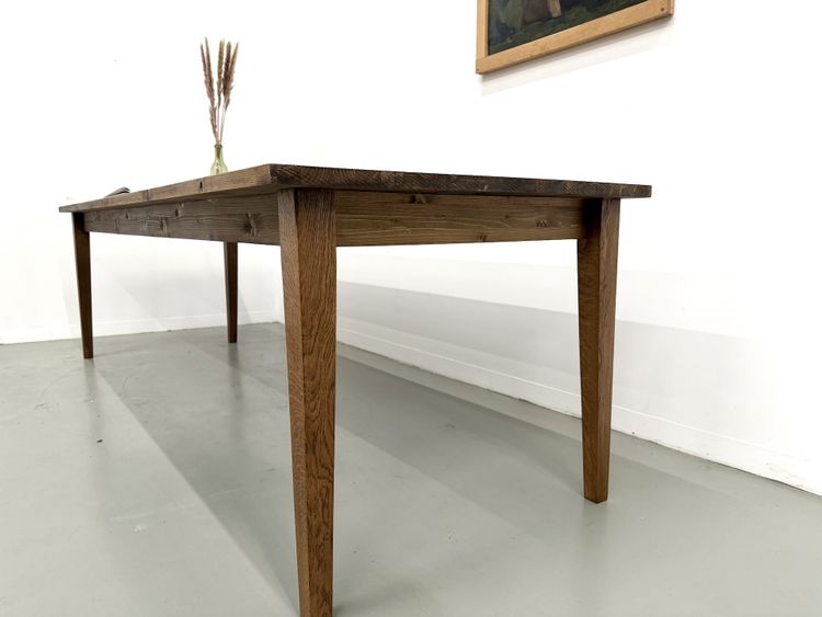 Bauernhoftisch mit konischen Beinen, L 260 cm
