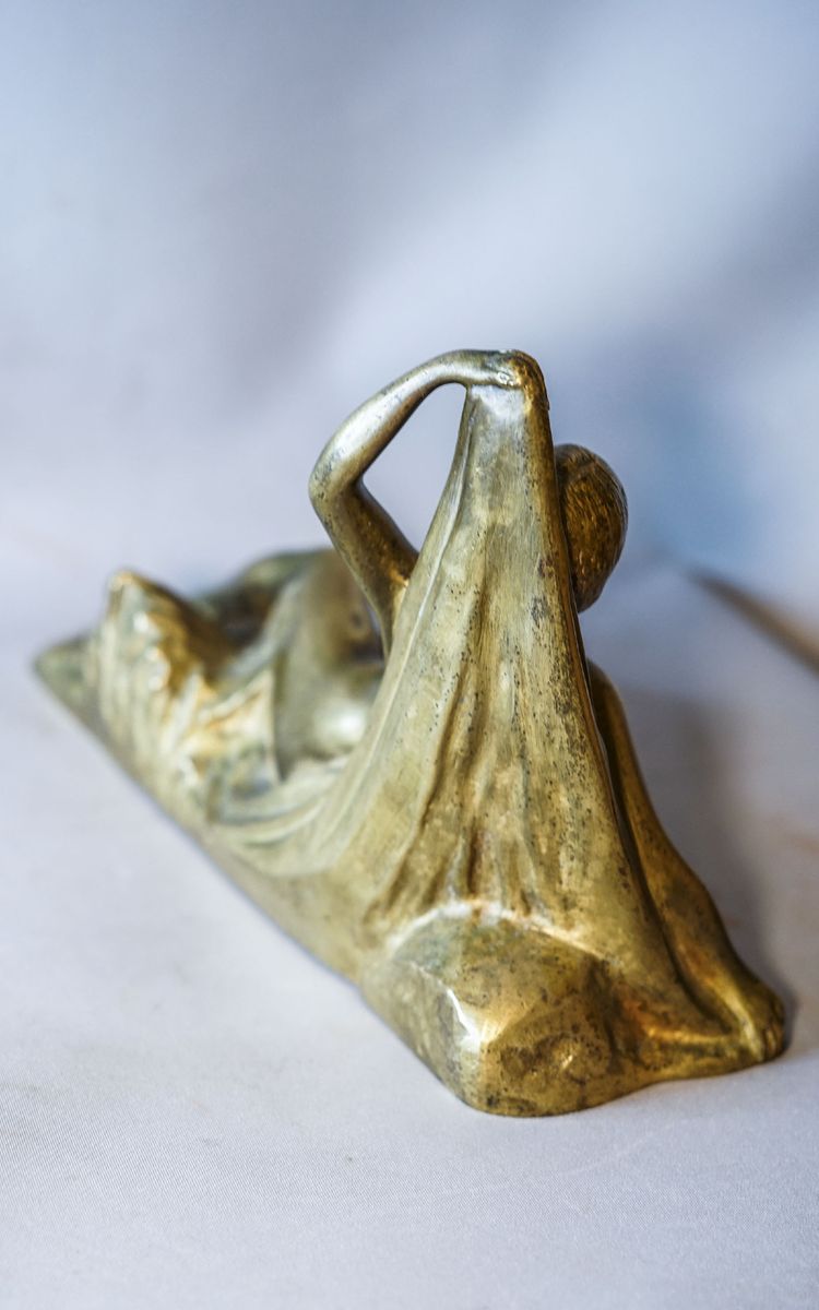 Ignacio GALLO Art Déco, Bronze femme nue allongée