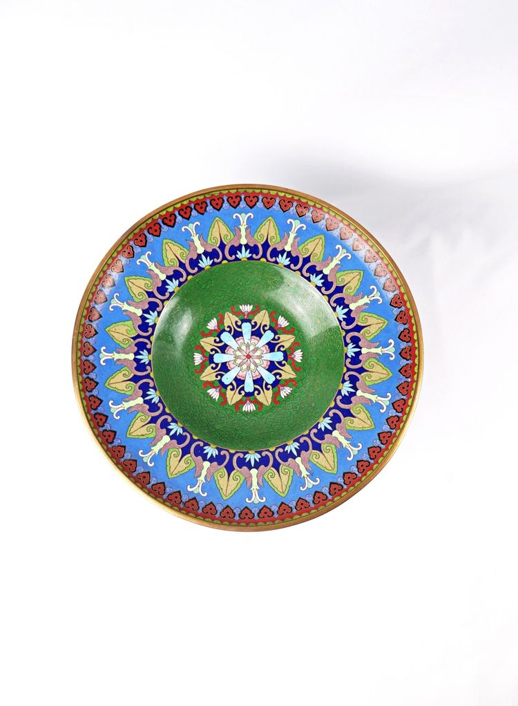 Chinese cloisonné bronze fruit bowl on a stand from the 1950s