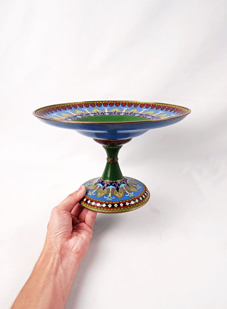 Chinese cloisonné bronze fruit bowl on a stand from the 1950s