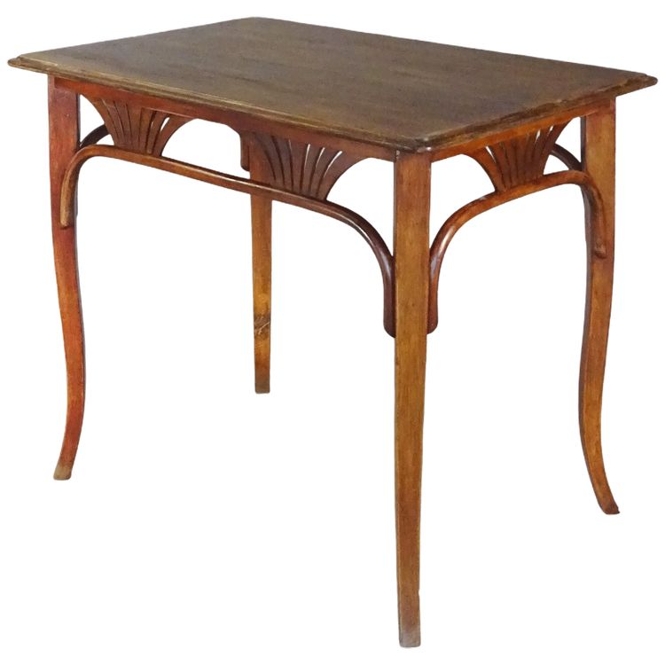 table ou bureau Thonet N°8122, vers 1910, plateau chêne.