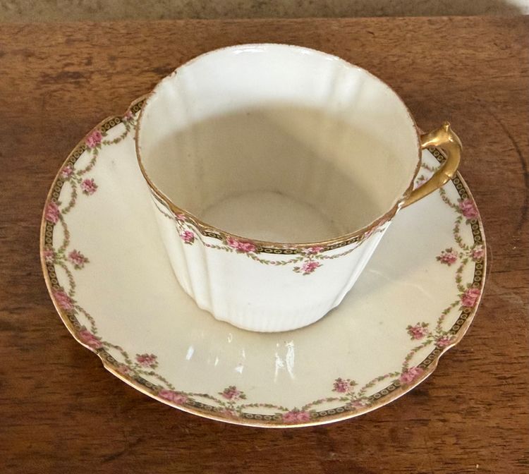 10 porcelain cups