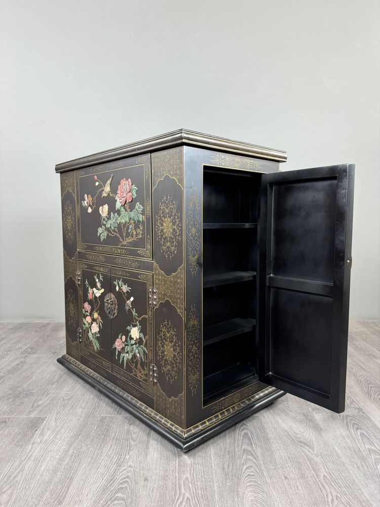 Mobile bar, stile Chinoiserie, XX secolo