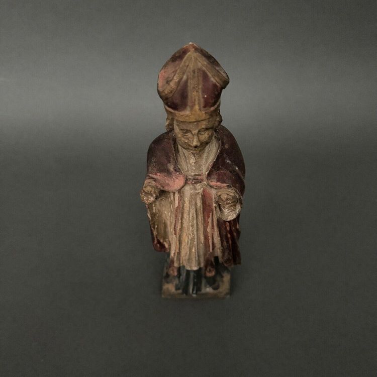 Sculpture en bois représentant un saint XVIIe polychromie