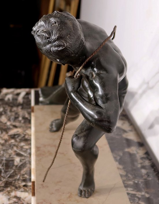 Importante Sculpture en Régule « Le Pêcheur », de J. De Roncourt, Art Déco – 1930