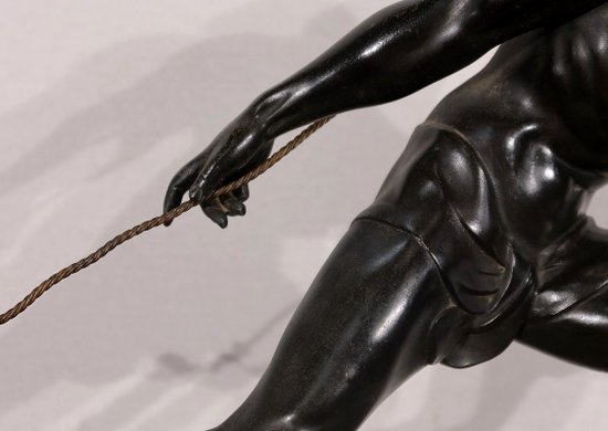 Importante Sculpture en Régule « Le Pêcheur », de J. De Roncourt, Art Déco – 1930
