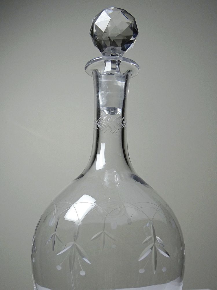 Antique engraved Nancy crystal decanter, circa 1920–1930