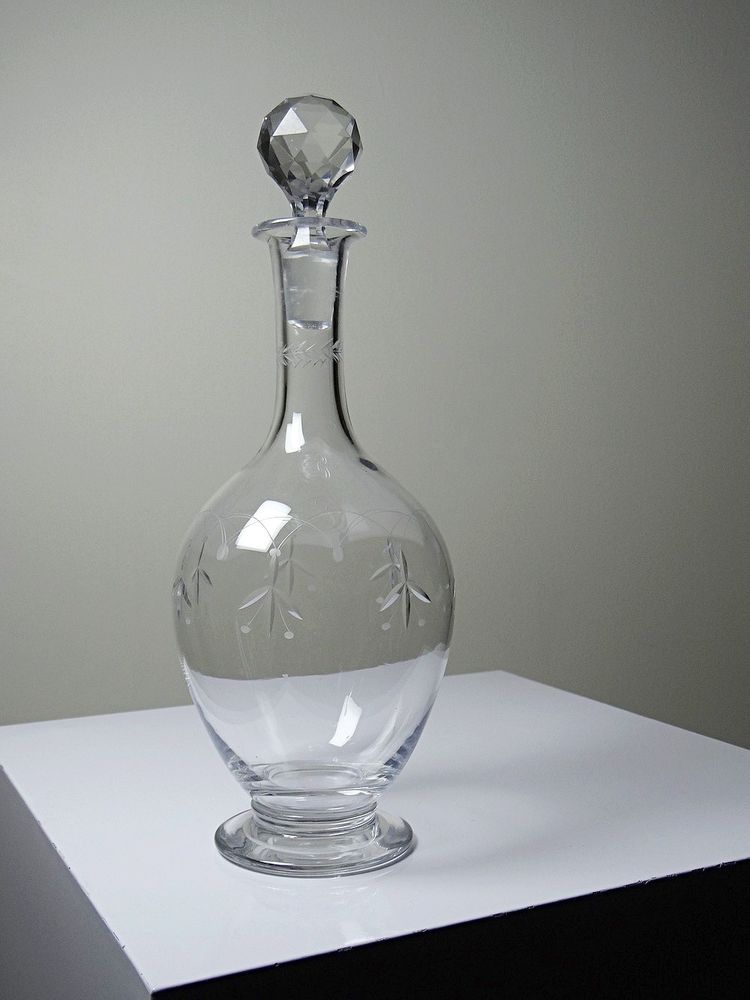 Antique engraved Nancy crystal decanter, circa 1920–1930