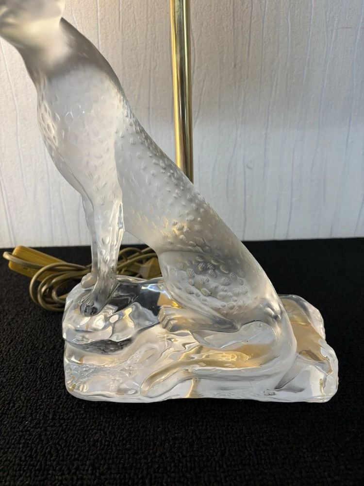 LALIQUE CHEETAH LAMP