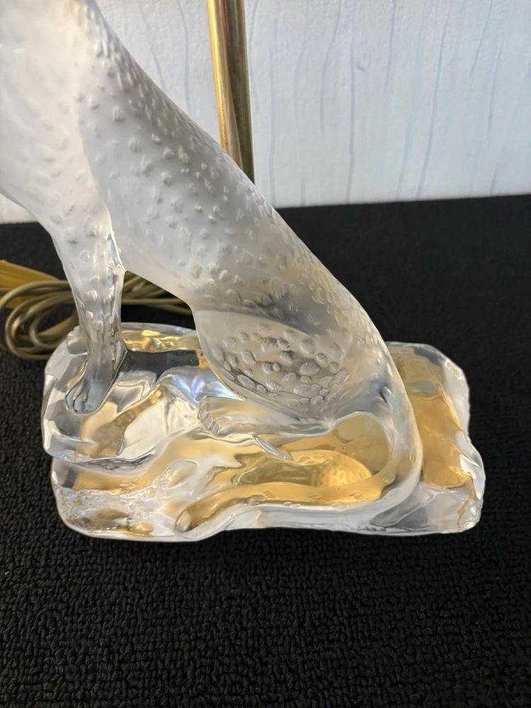 LALIQUE CHEETAH LAMP