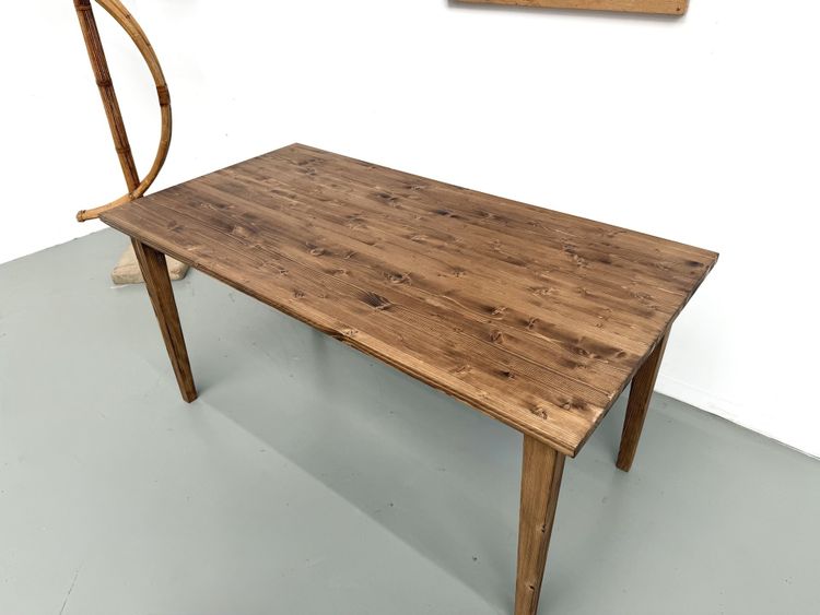 Bauernhaustisch mit konischen Beinen, L155 cm