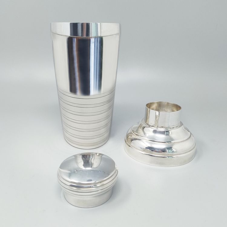 Atemberaubender, versilberter Cocktailshaker im Art-déco-Stil aus den 1930er-Jahren. Hergestellt in Frankreich.