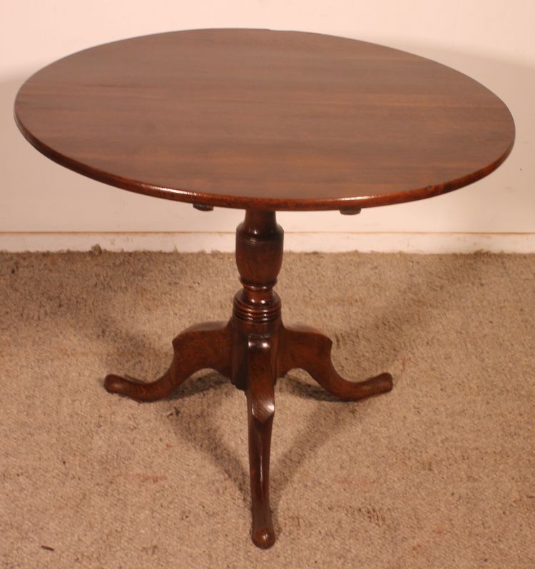 Oak Tripod Table - 18th Century