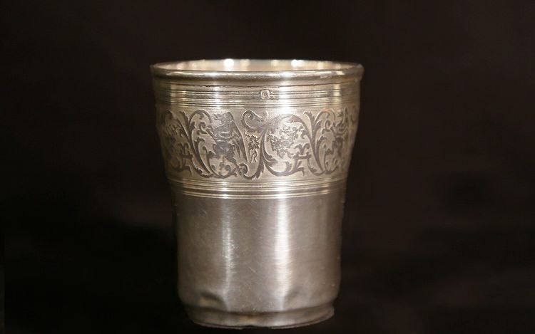 Solid silver timbale Minerva hallmark 51 grams