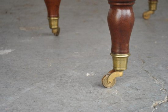 Table à 10 Pieds En Acajou d'époque XIXème