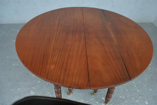 Table à 10 Pieds En Acajou d'époque XIXème