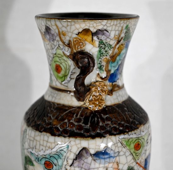 Nanjing Cracked Earthenware Vase, China - 19th Century