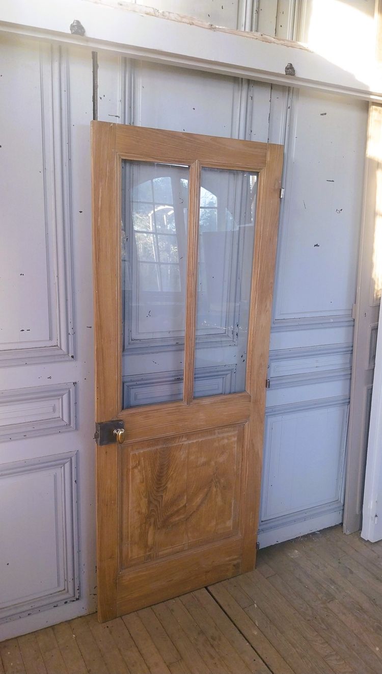 Charmante porte vitrée ancienne en châtaignier