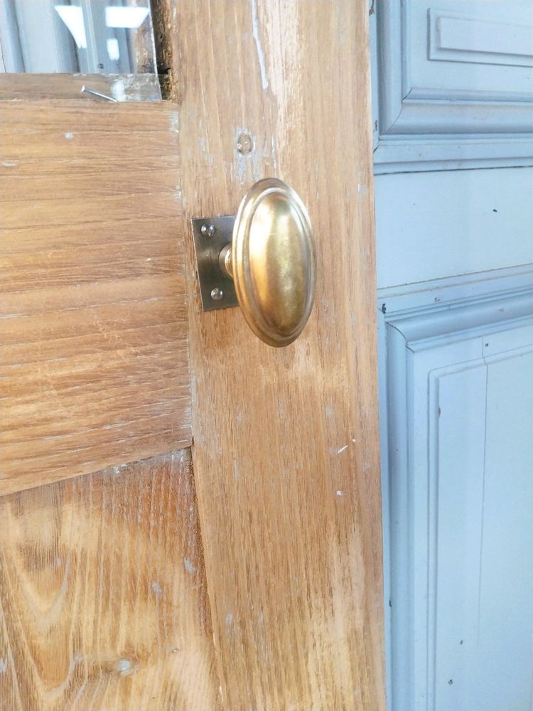 Charmante porte vitrée ancienne en châtaignier