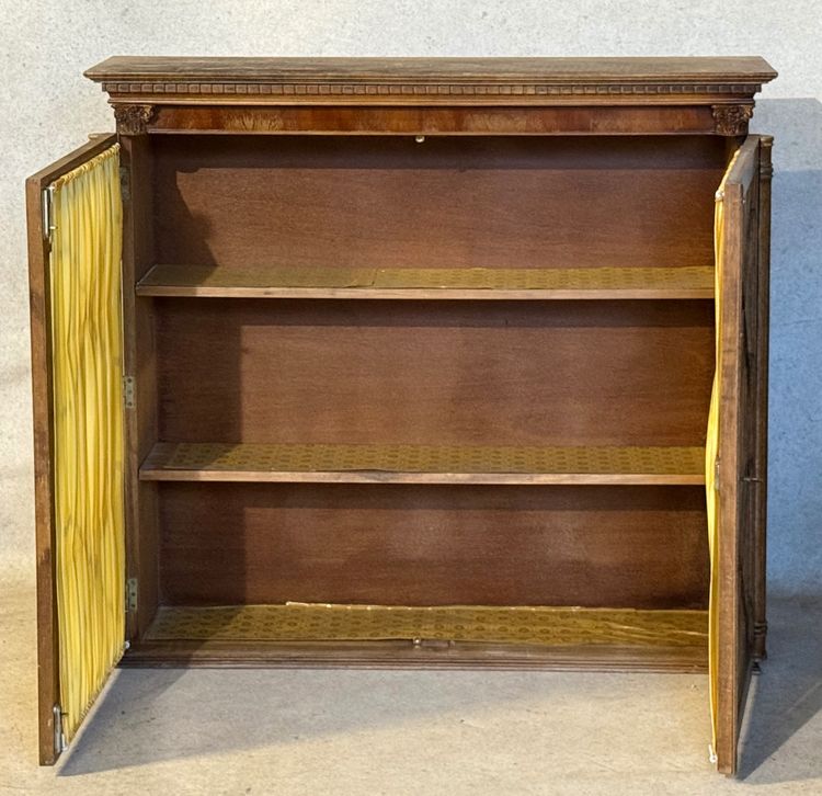 Vitrine à suspendre