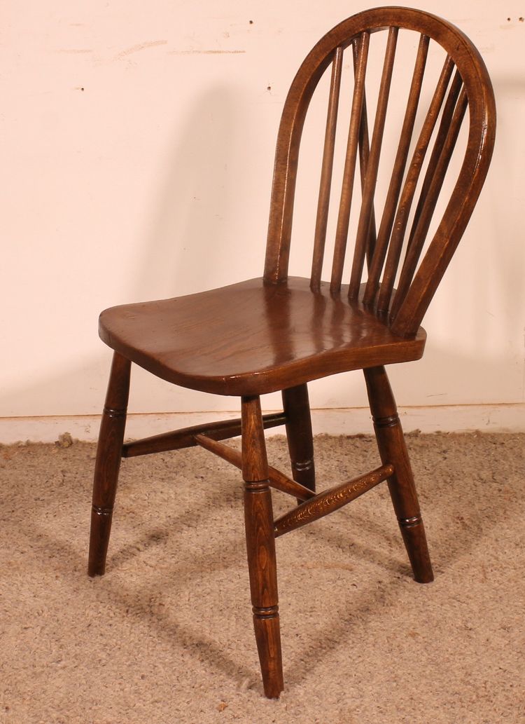 Set Of 5 19th-century Windsor Chairs