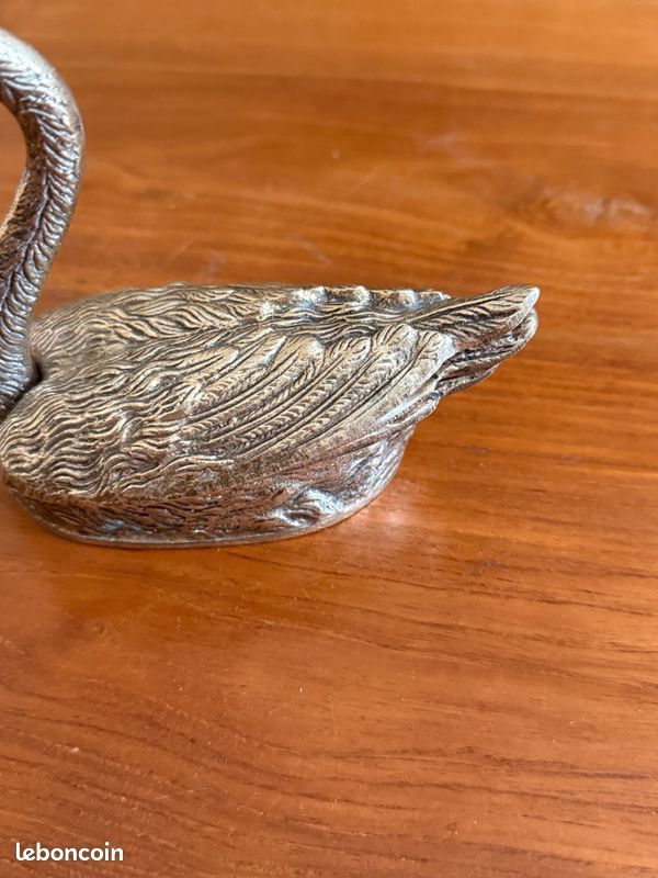 Stackable swan-shaped ashtray – Silver-colored metal, 20th century