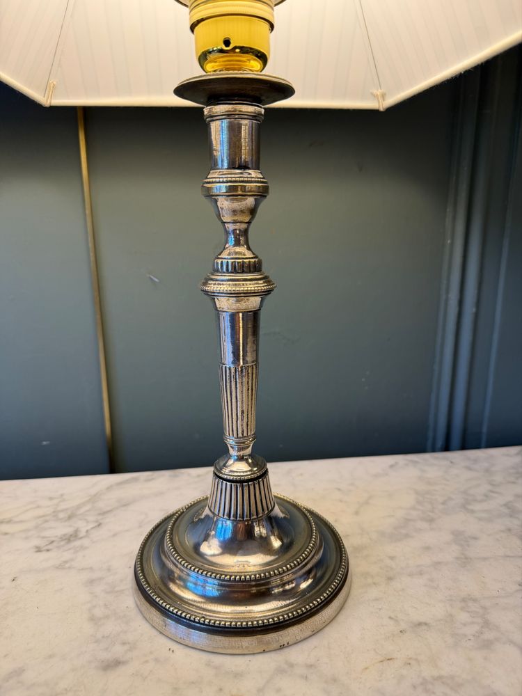 Pair of Directoire-style silver-plated bronze lamps, Height 44 cm