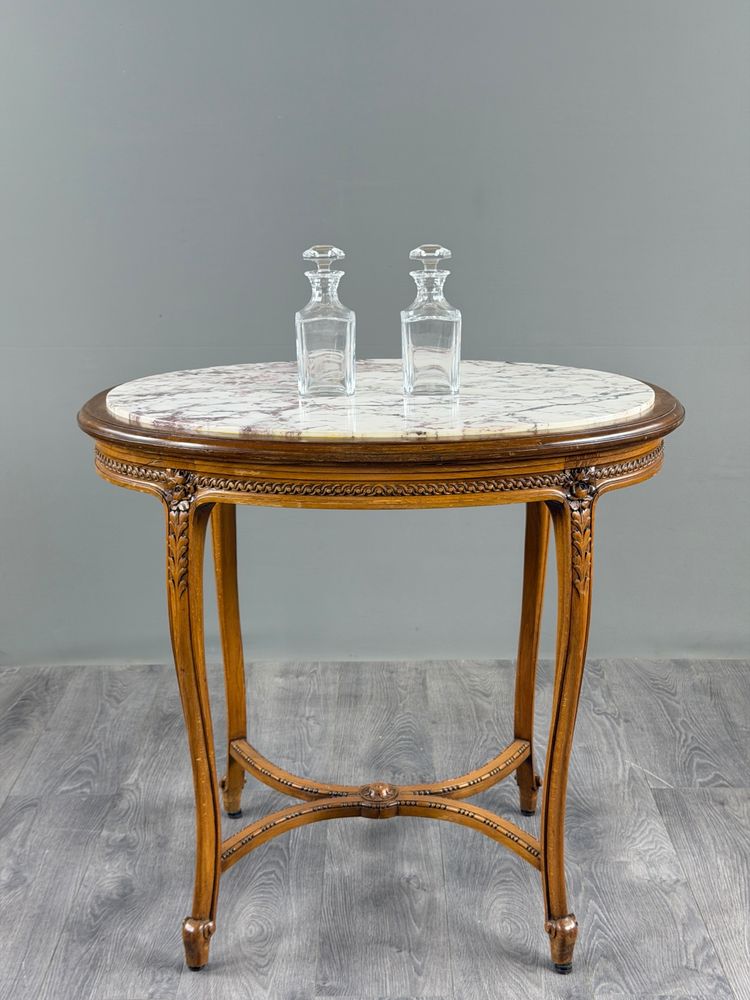 Paar Baccarat-Kristallkaraffen, 20. Jahrhundert