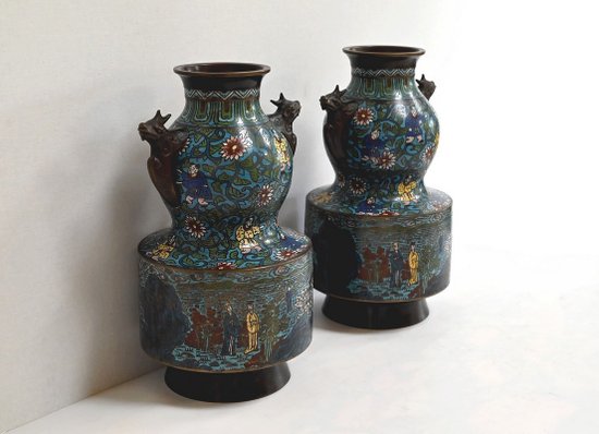 Paire de Vases en Émaux Cloisonnés, Japon – 2ème Partie XIXe