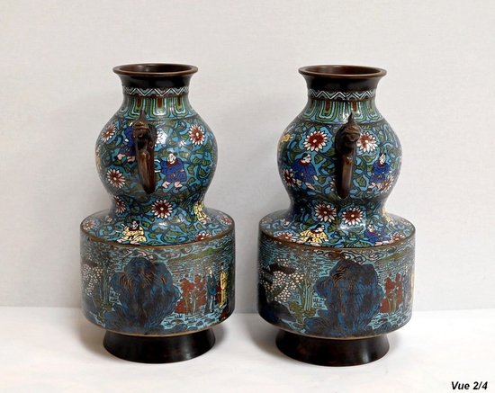 Paire de Vases en Émaux Cloisonnés, Japon – 2ème Partie XIXe