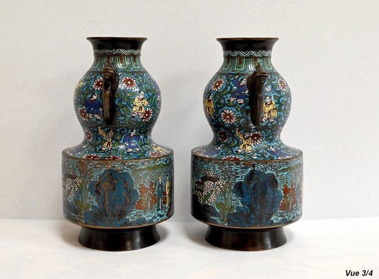 Paire de Vases en Émaux Cloisonnés, Japon – 2ème Partie XIXe
