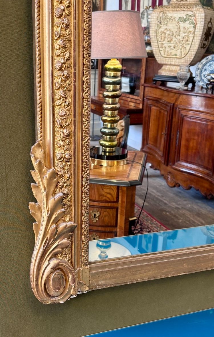 Grande specchio in legno dorato, XIX secolo